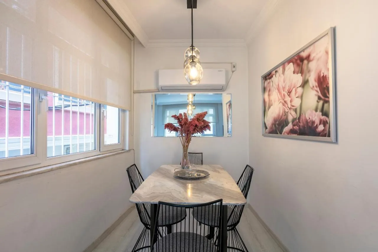 Lovely Stay Ezgi'S Apartment In Nisantasi Istanbul